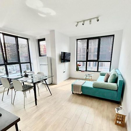 Smart Apartment Mir Varna ภายนอก รูปภาพ