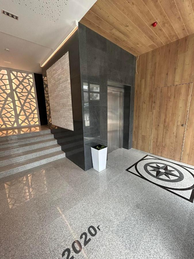 Smart Apartment Mir Varna ภายนอก รูปภาพ