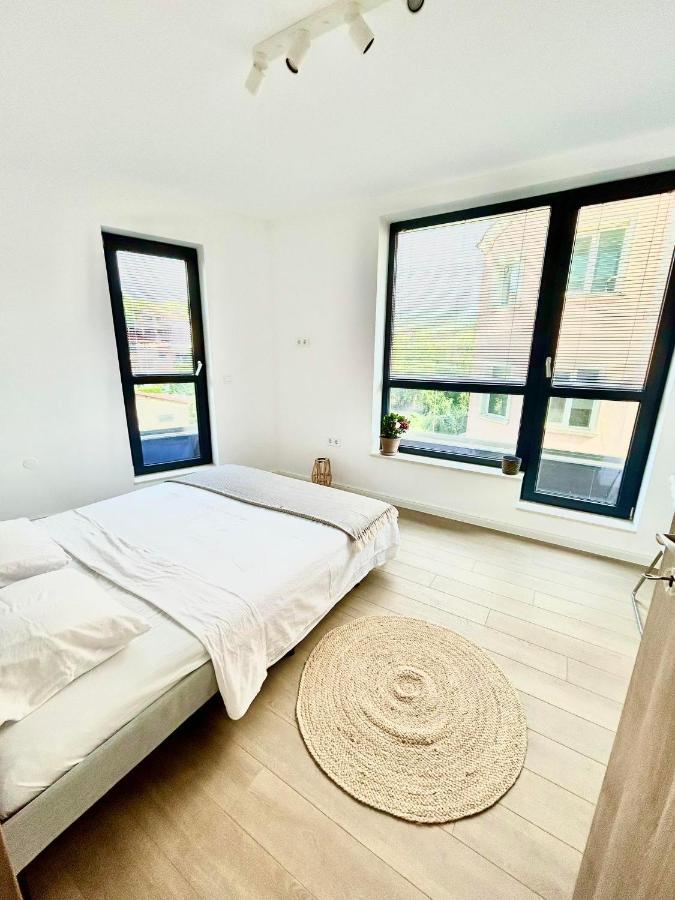 Smart Apartment Mir Varna ภายนอก รูปภาพ